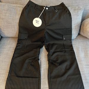 NWT- Princess Polly BOYD PINSTRIPE CARGO PANTS BLACK